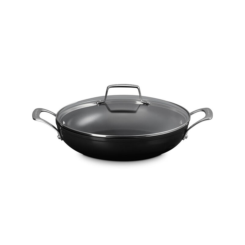 Essential Non-stick Ceramic Shallow Braiser with Glass Lid - Image 9